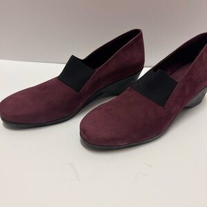Arche Burgundy and Black Women's Flats